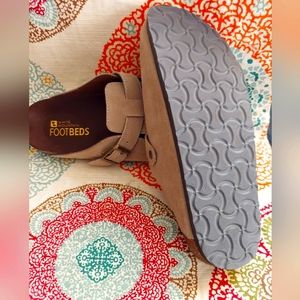 White Mountain mules